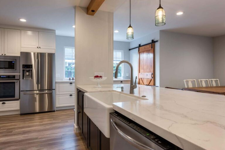 Image of a kitchen remodeling