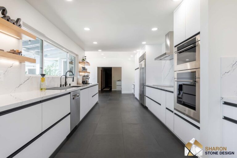 Image of a kitchen remodeling