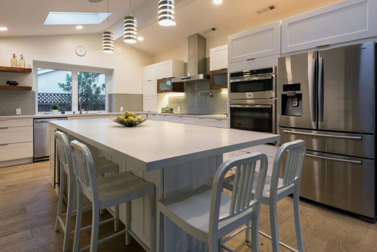 Image of a kitchen remodeling